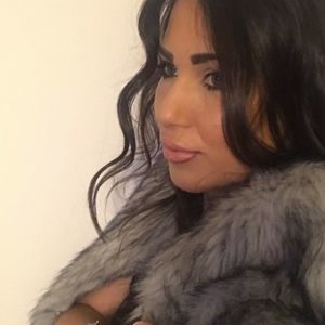 Meet your Posher, Diana